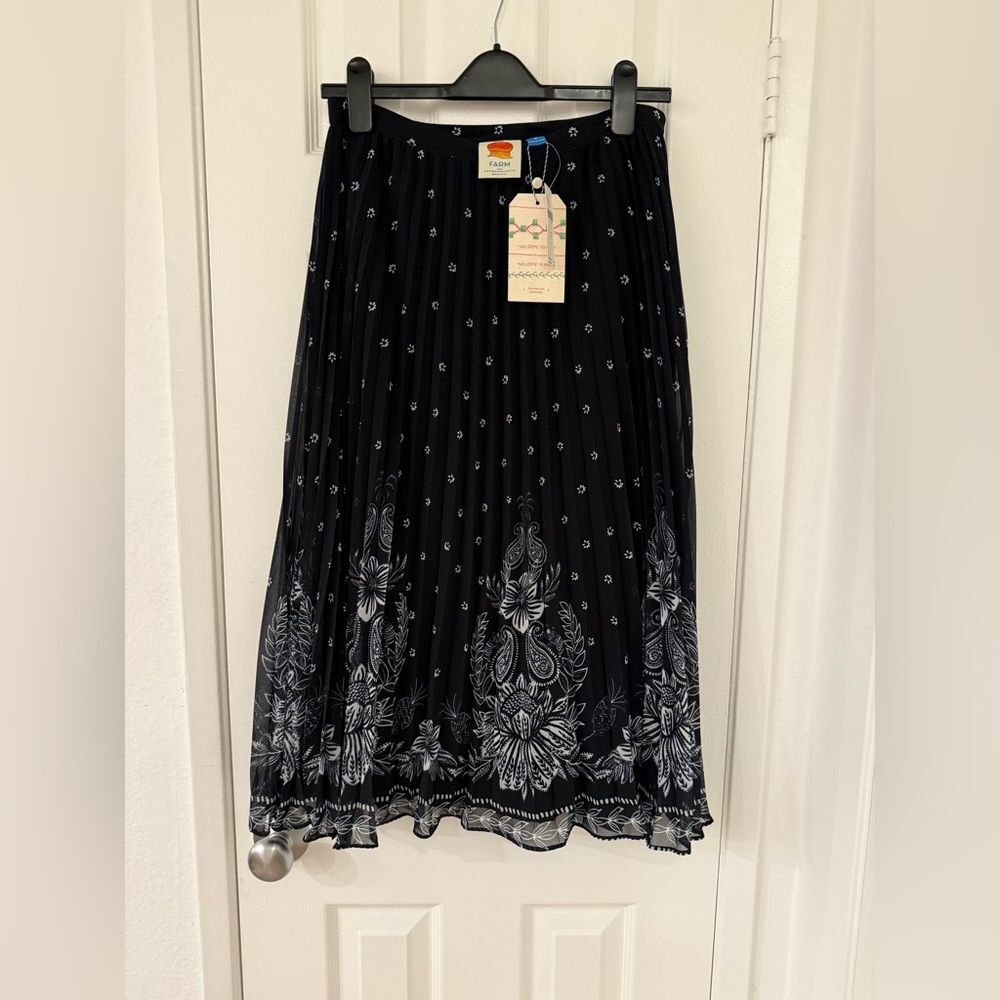 Farm Rio x Anthropologie Black and White Floral Pleated Midi Skirt, NWT, Size M